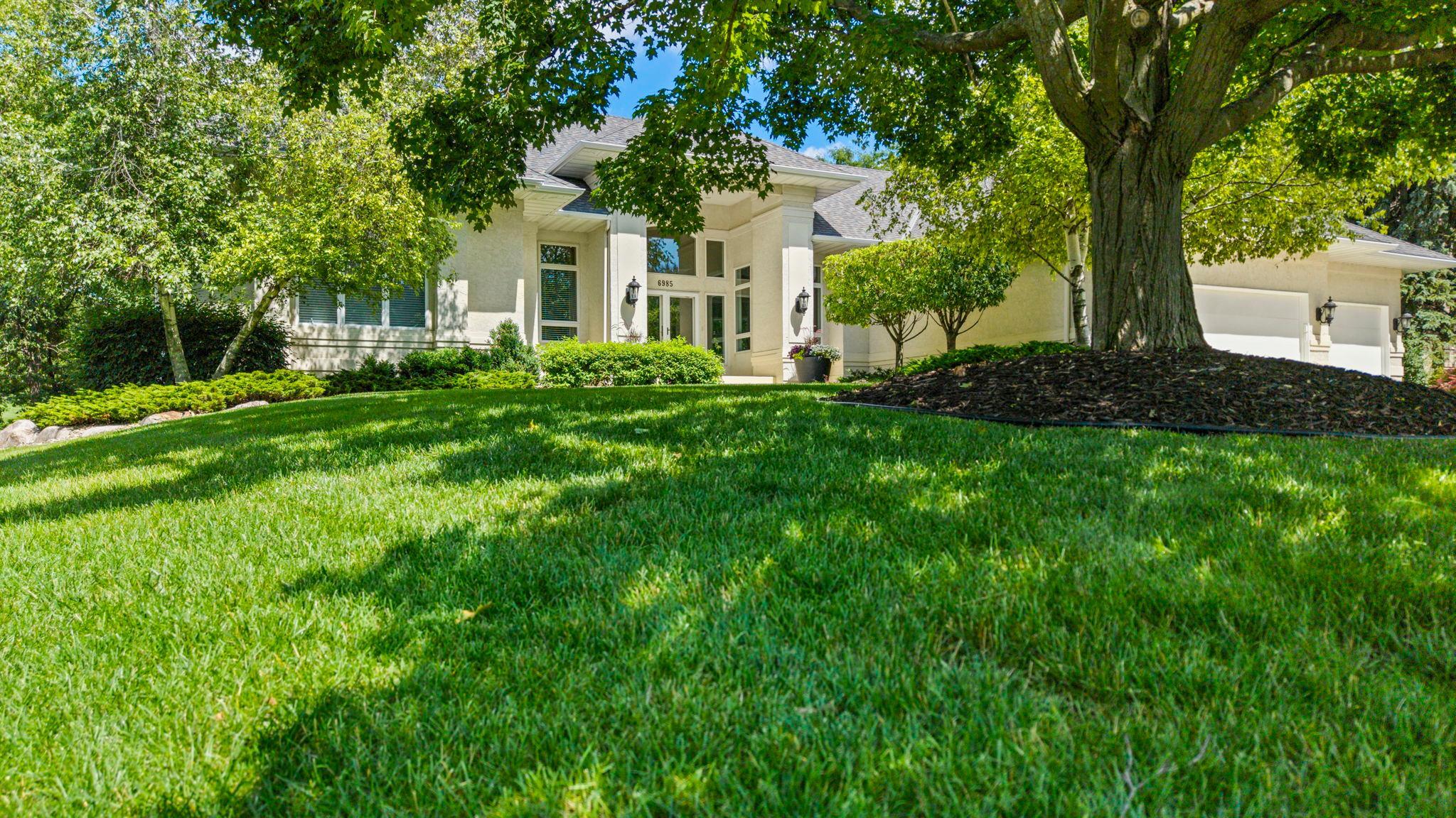 Photo of 6985 Howard Lane, Eden Prairie, MN 55346