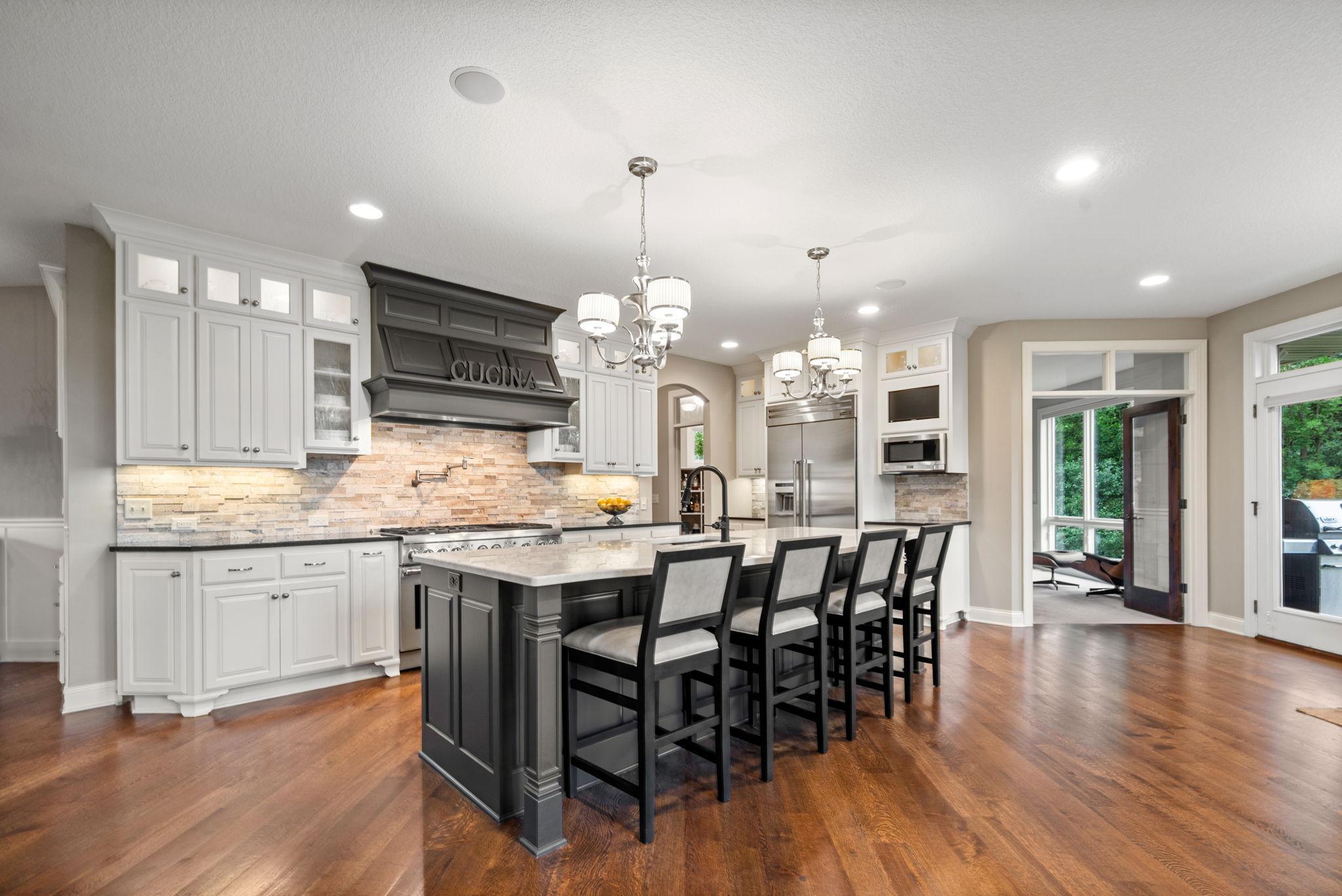 Photo of 15510 53rd Avenue N, Plymouth, MN 55446
