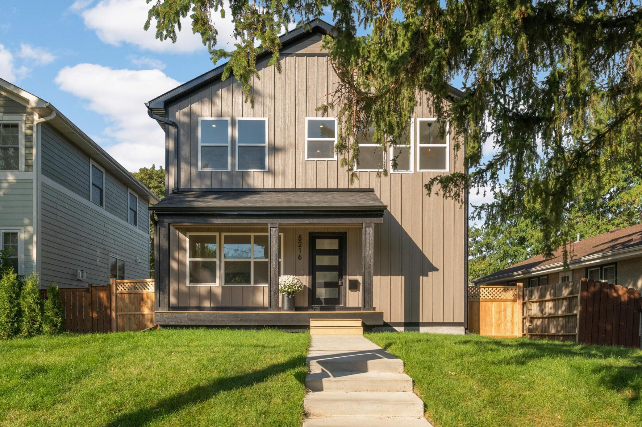 Photo of 5216 47th Avenue S, Minneapolis, MN 55417