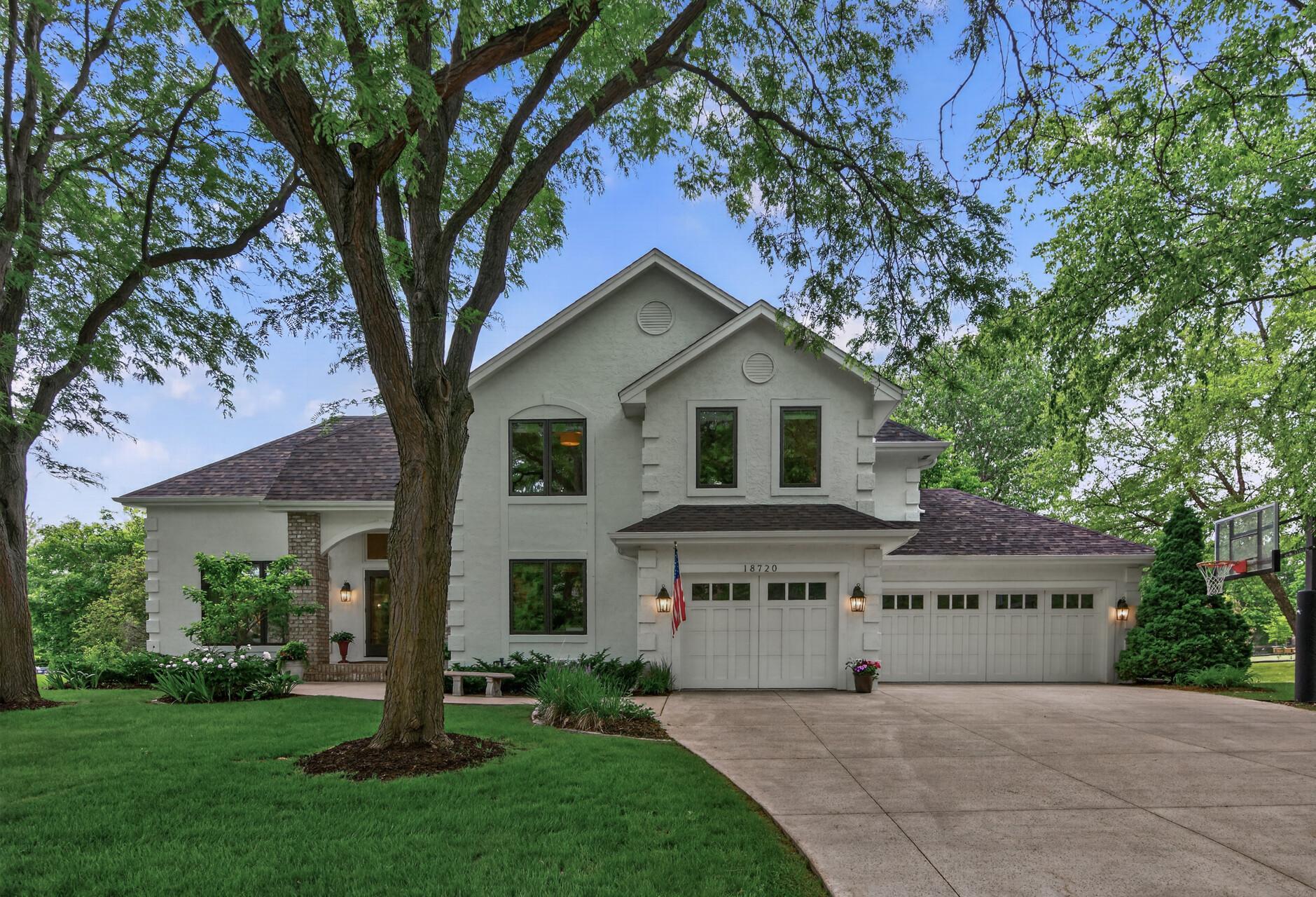 Photo of 18720 25th Avenue N, Plymouth, MN 55447