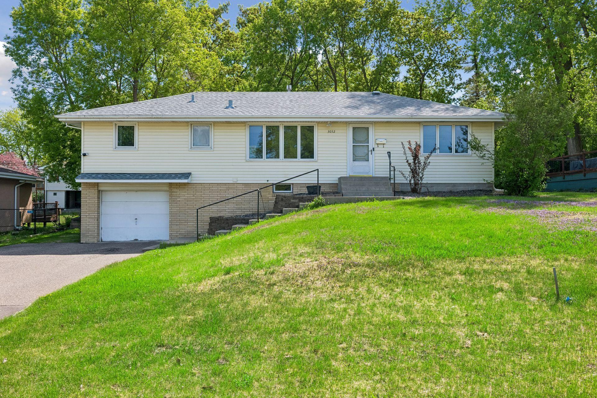 Photo of 3032 Louisiana Avenue N, Crystal, MN 55427