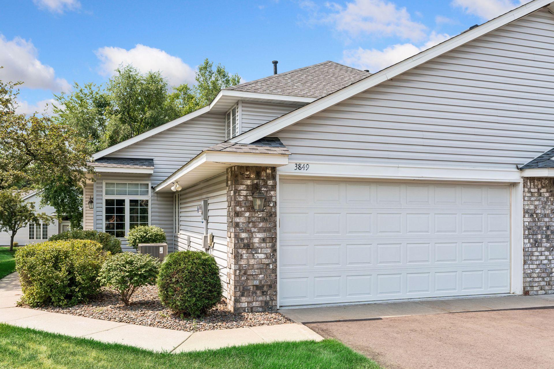 Photo of 3849 Stonehaven Court, Anoka, MN 55303