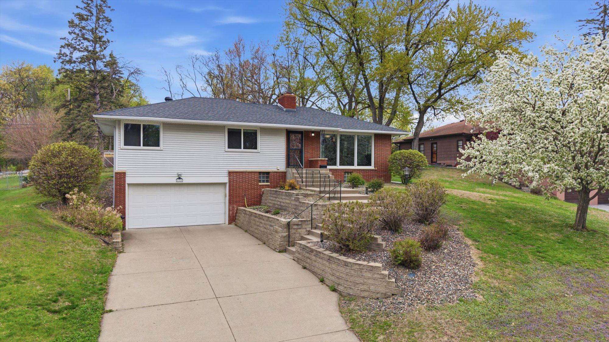 Photo of 6316 40th Avenue N, Crystal, MN 55427