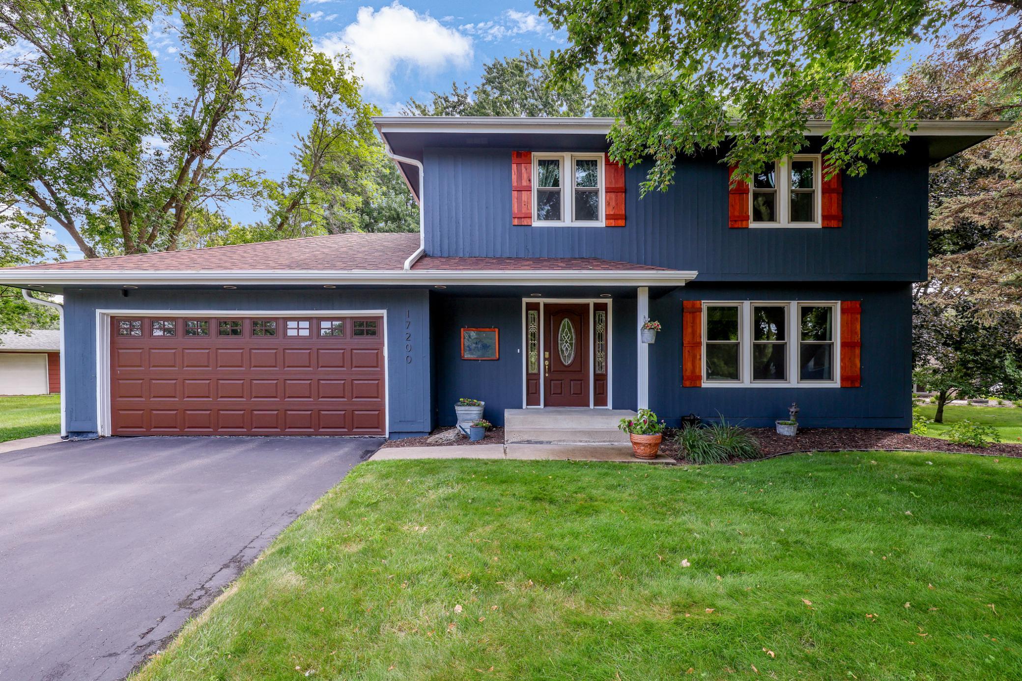 Photo of 17200 Barberry Circle, Eden Prairie, MN 55346