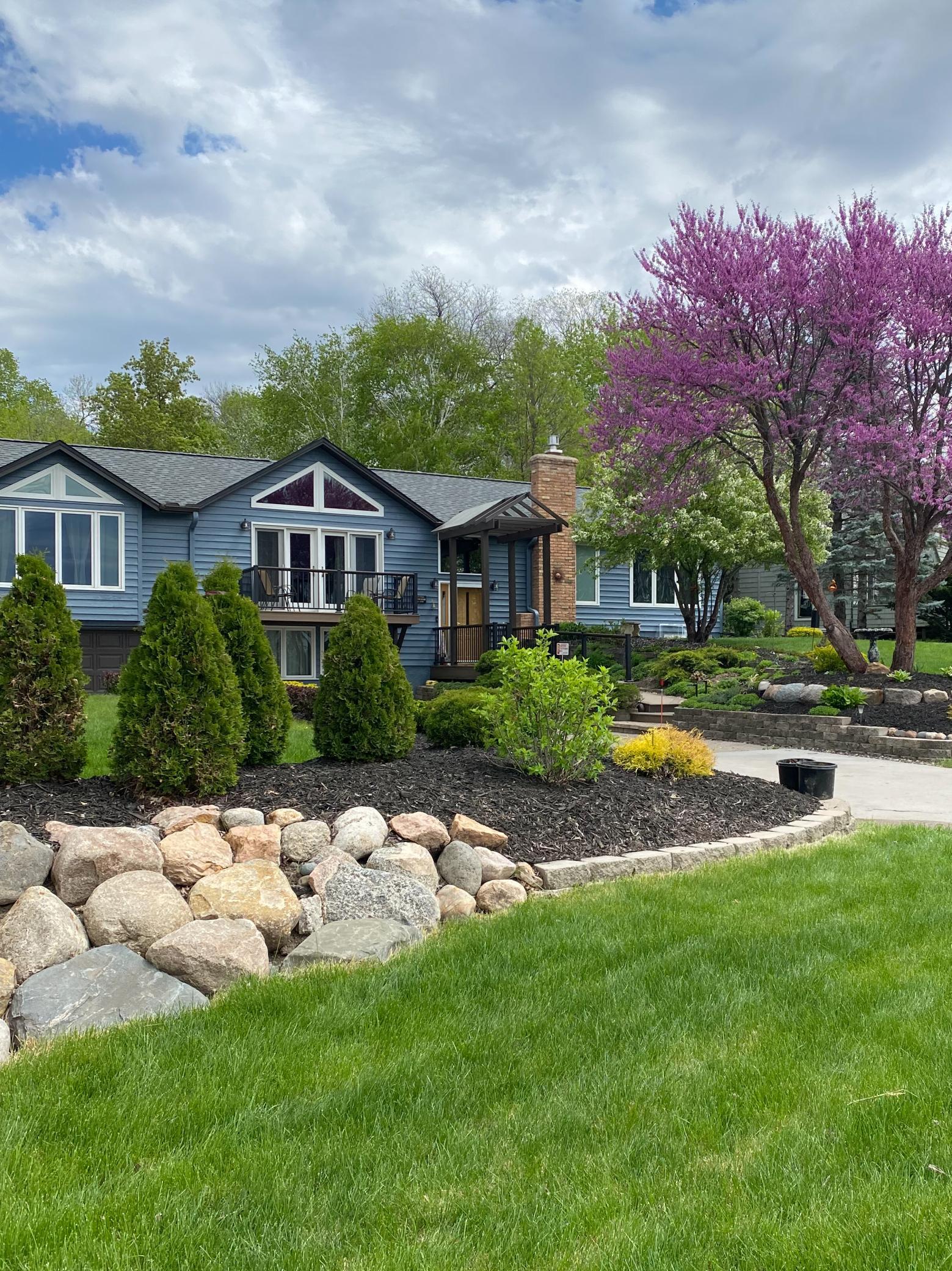 Photo of 10920 32nd Avenue N, Plymouth, MN 55441