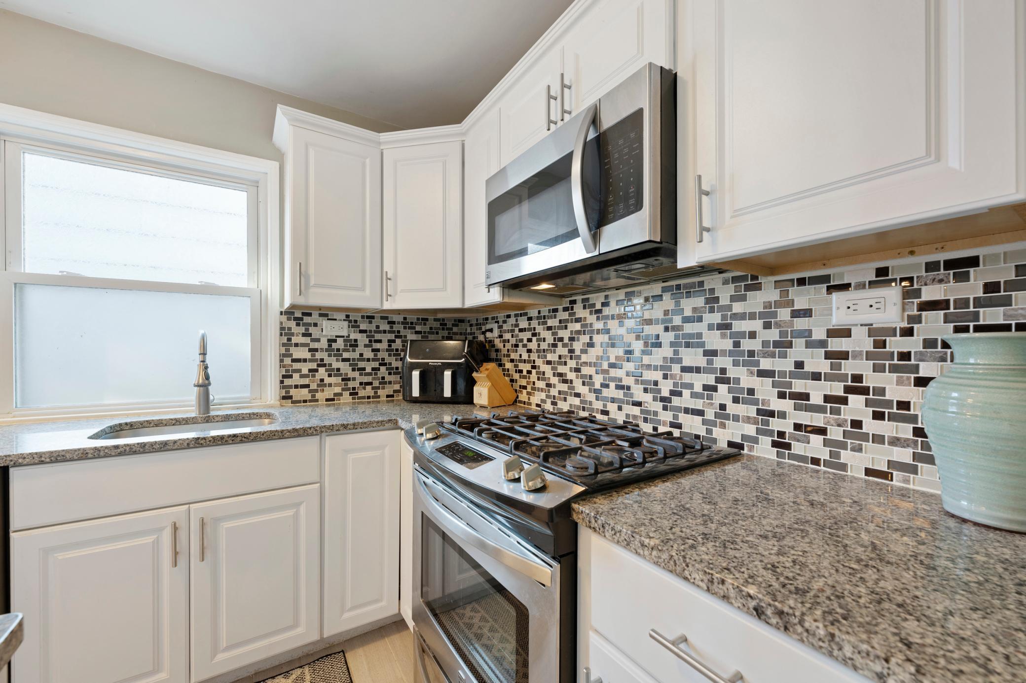 Photo of 6904 Minnetonka Boulevard, Saint Louis Park, MN 55426