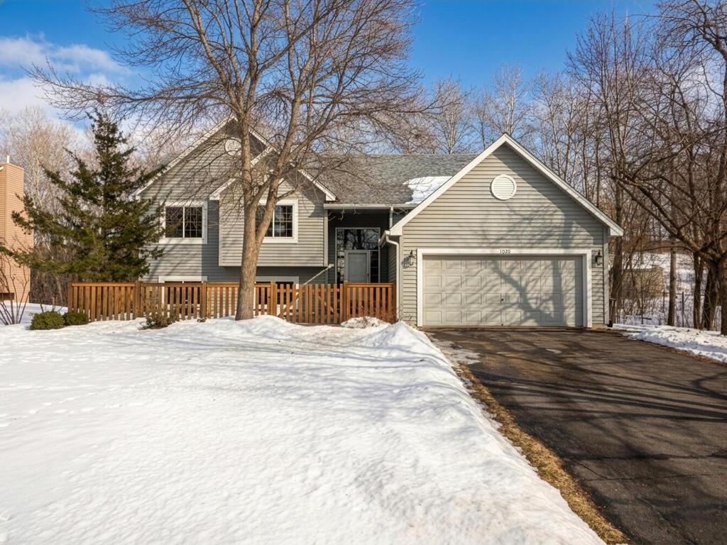 Photo of 1020 Fernbrook Lane N, Plymouth, MN 55447