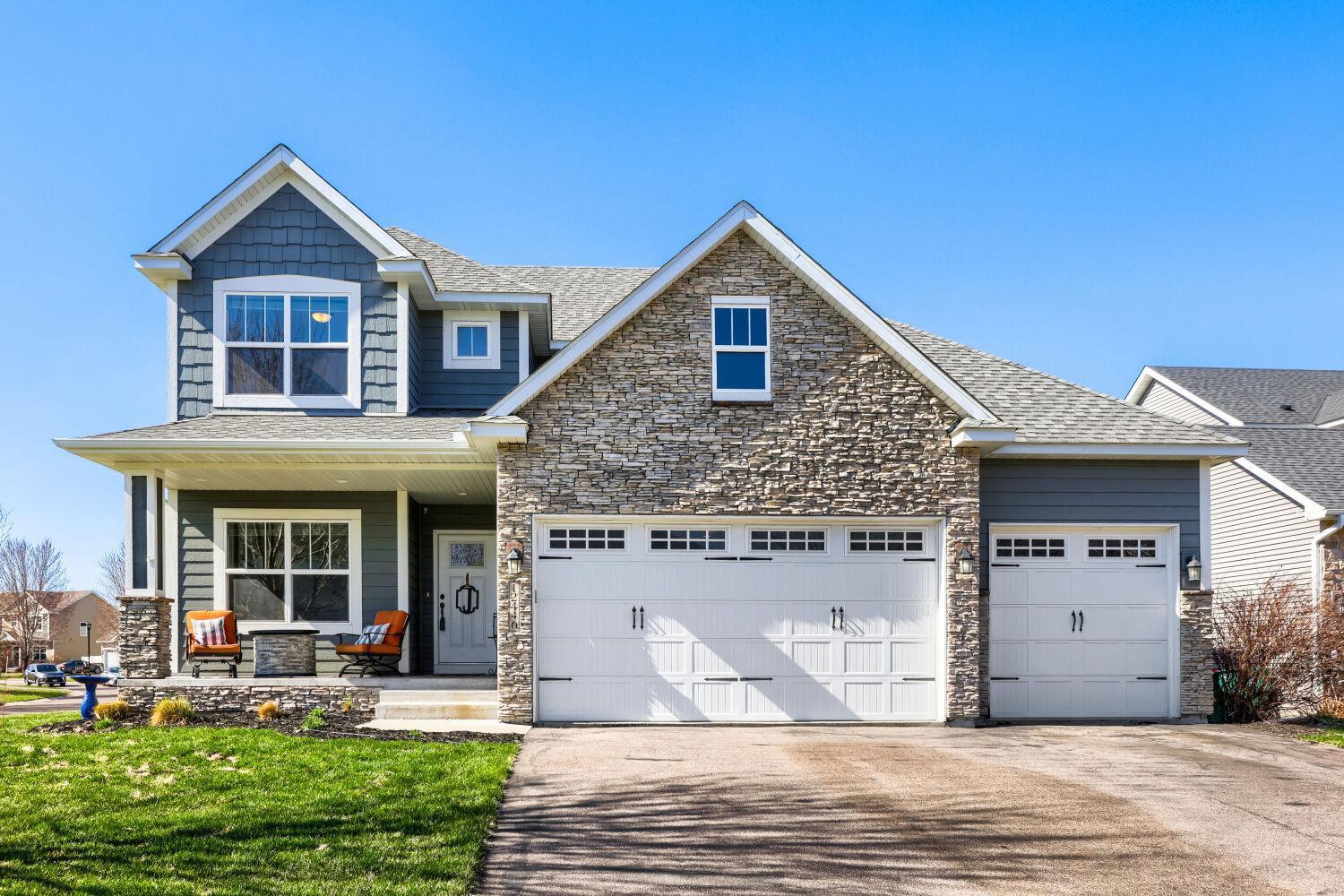Photo of 12446 Cottonwood Street NW, Coon Rapids, MN 55448