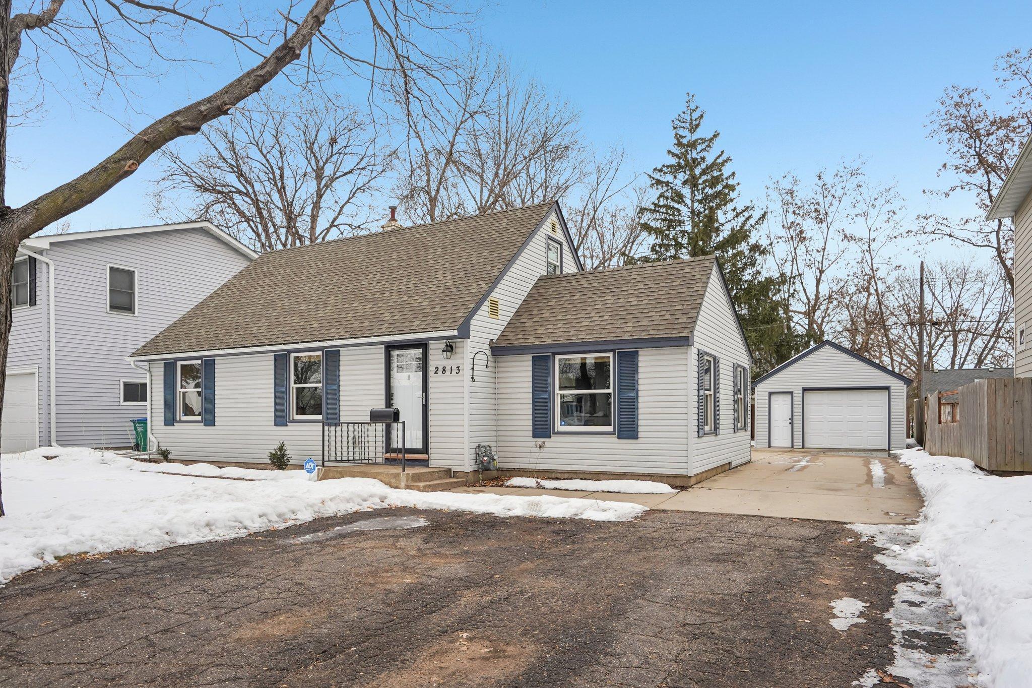 Photo of 2813 Oregon Avenue S, Saint Louis Park, MN 55426