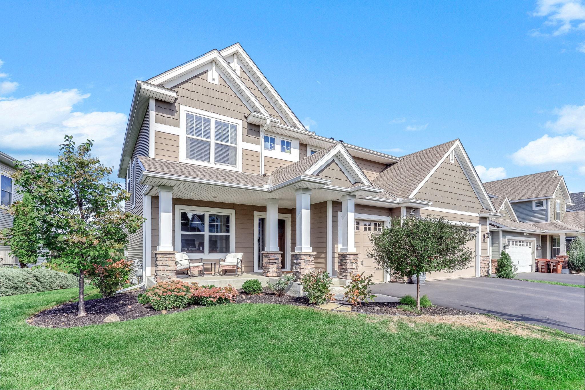 Photo of 4848 Ashton Curve, Woodbury, MN 55129