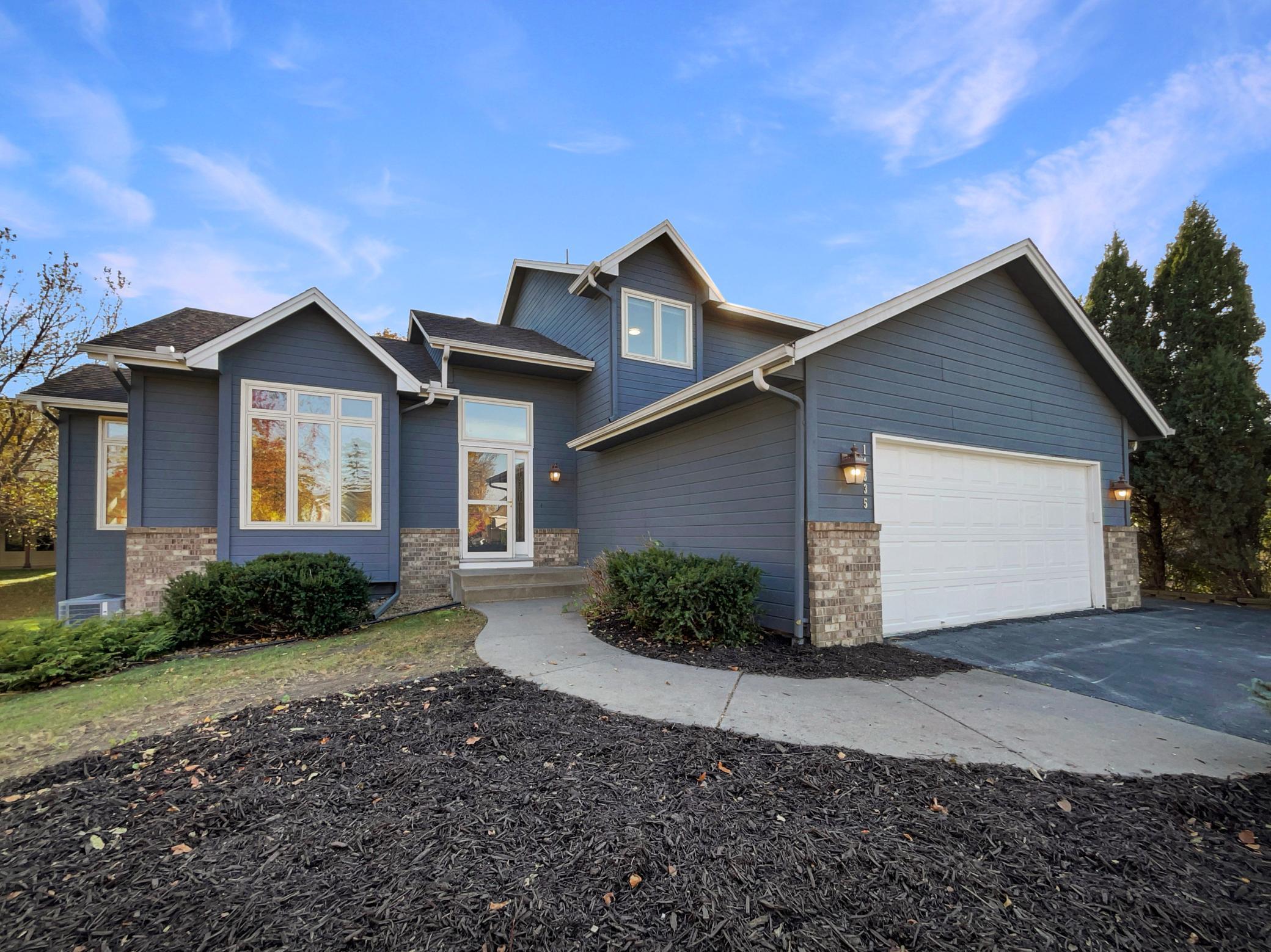 Photo of 14835 39th Avenue N, Plymouth, MN 55446