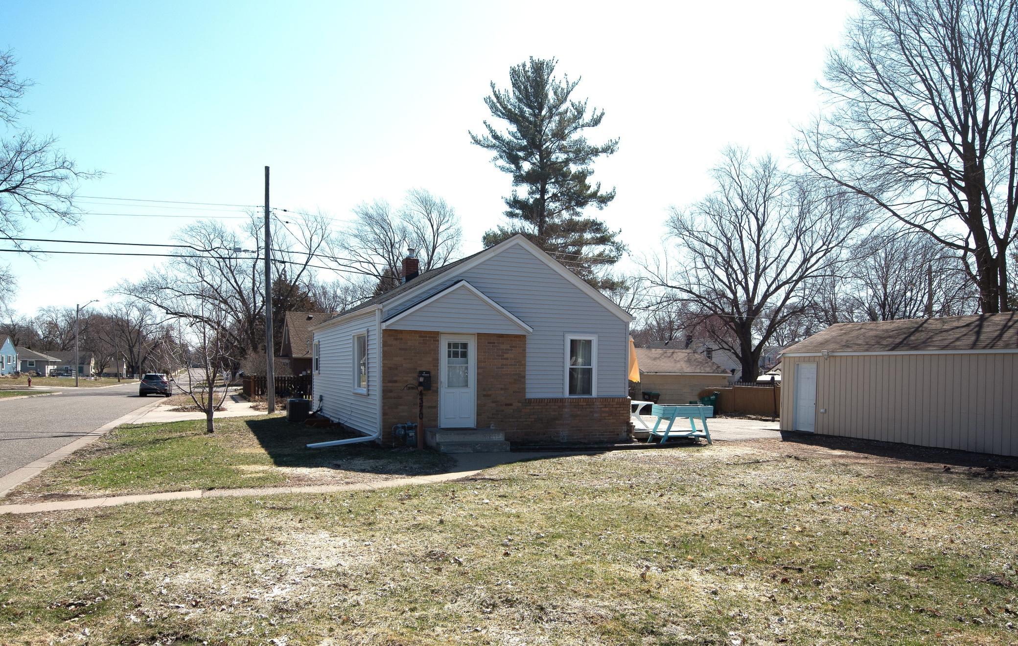Photo of 4370 Adair Avenue N, Crystal, MN 55422
