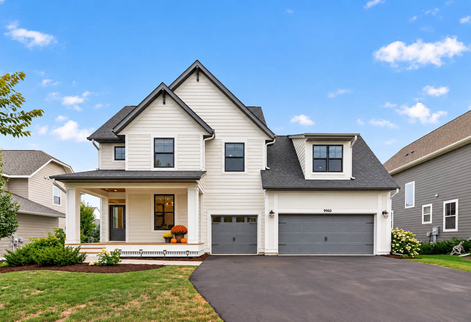 Photo of 9960 Arrowwood Trail, Woodbury, MN 55129