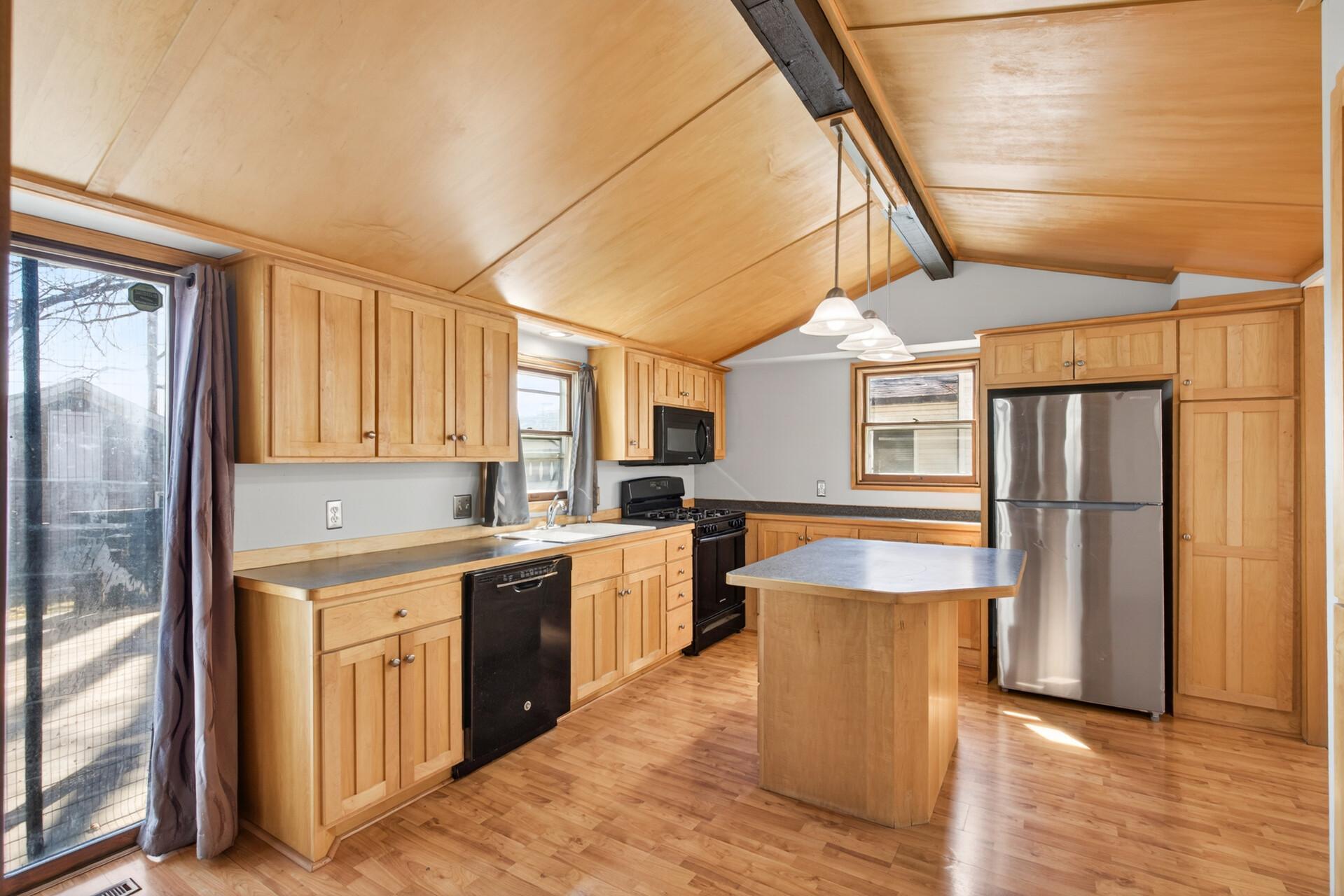 Photo of 4137 Quincy Street NE, Columbia Heights, MN 55421