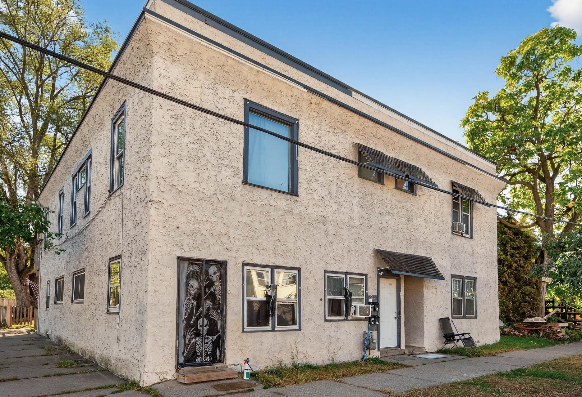 Photo of 2229 5th Street NE, Minneapolis, MN 55418