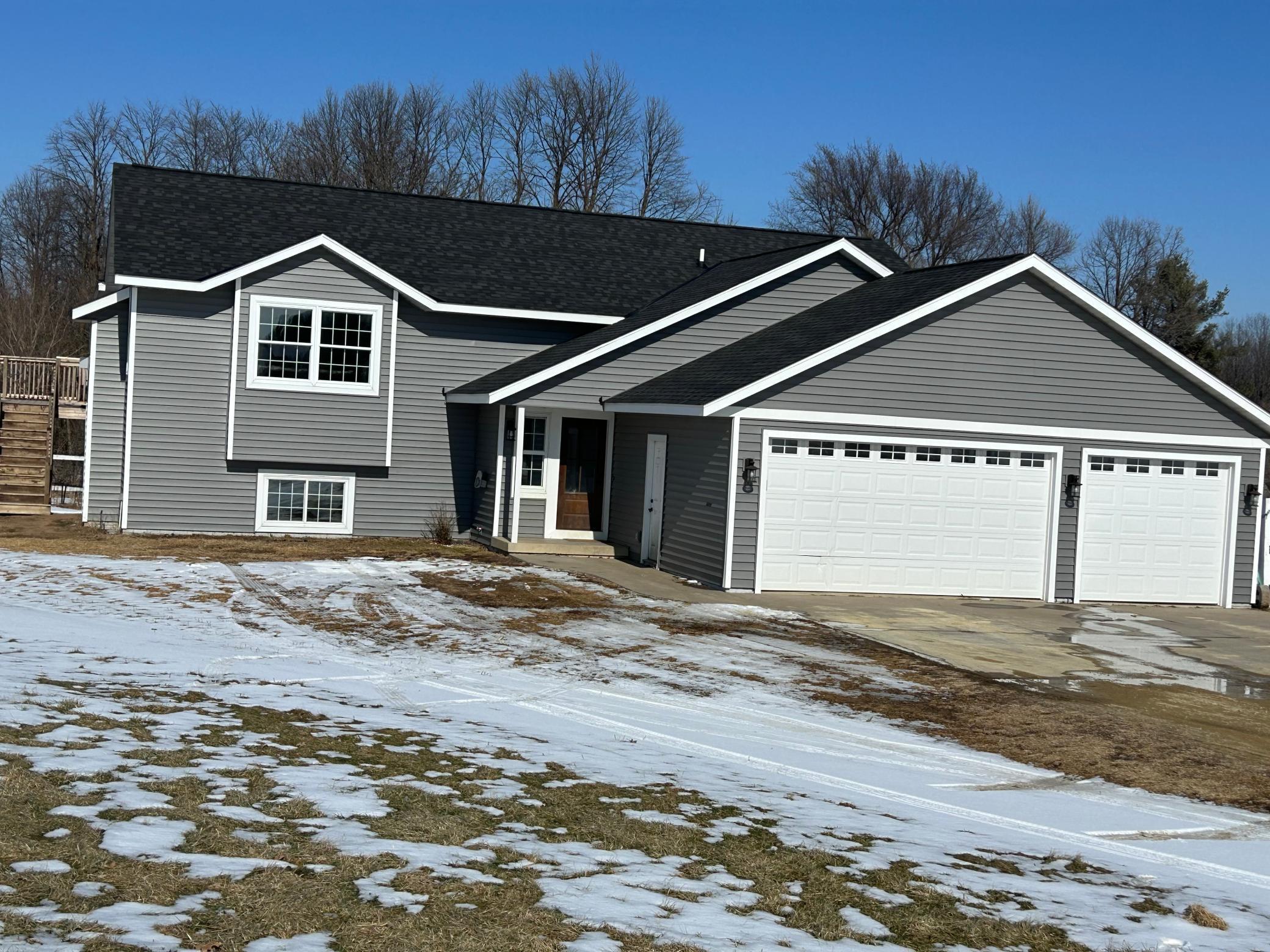 Photo of 2530 County Road E, Woodville, WI 54028