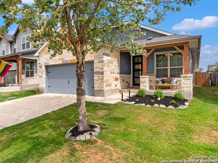 Photo of 11547 Lightning Way, San Antonio, TX 78245