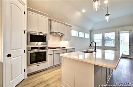 Photo of 12197 Heartvine Parkway, Schertz, TX 78154