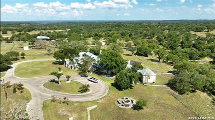 Photo of 2951 Fall Creek Rd, Kerrville, TX 78028