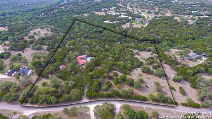 Photo of 719 Cypress Bend Dr, Boerne, TX 78006