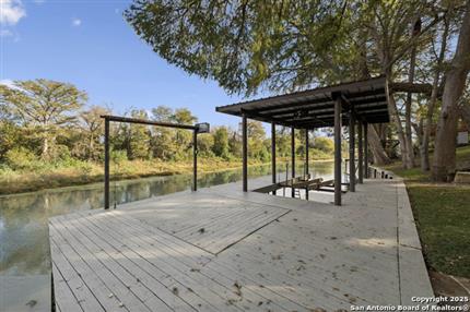 Photo of 110 Wampum Way, Seguin, TX 78155