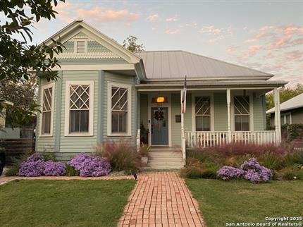 Photo of 211 Devine Street, San Antonio, TX 78210