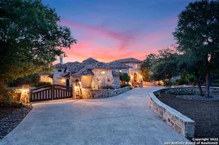 Photo of 210 RIVERWOOD, Boerne, TX 78006