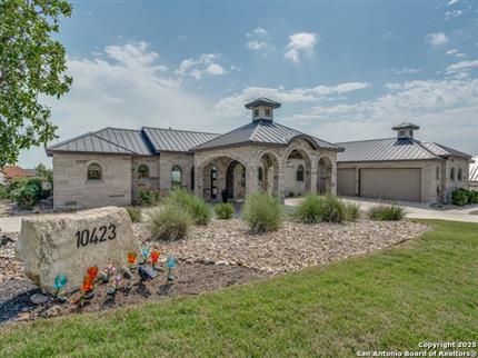 Photo of 10423 Kendall Canyon, San Antonio, TX 78255