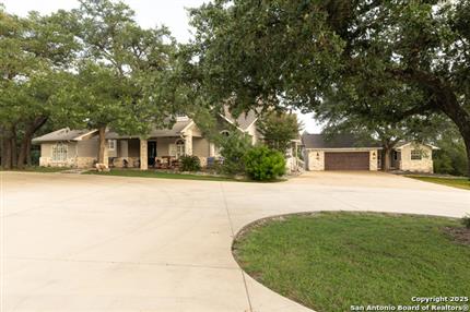 Photo of 7046 Devonshire, Spring Branch, TX 78070