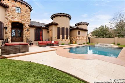 Photo of 1028 Spanish Trail, New Braunfels, TX 78132