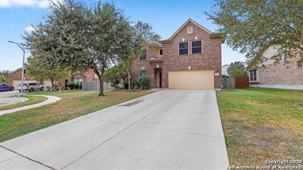 Photo of 325 Golden Bear Dr, Cibolo, TX 78108