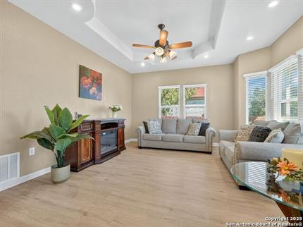 Photo of 605 Meadow Gate, Converse, TX 78109