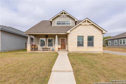 Photo of 752 Crestview, Floresville, TX 78114