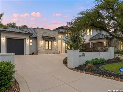 Photo of 7119 Bluff Strand, San Antonio, TX 78257