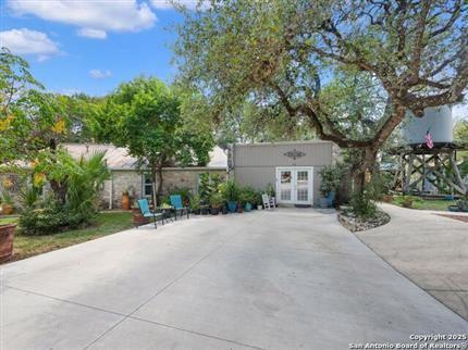 Photo of 6472 Whitby, San Antonio, TX 78240