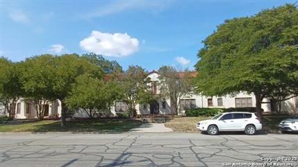 Photo of 219 W Magnolia, San Antonio, TX 78212