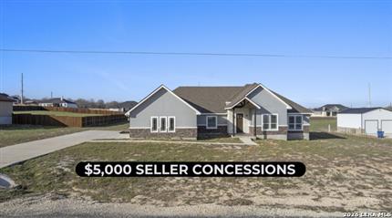 Photo of 129 Summer Meadow, La Vernia, TX 78121