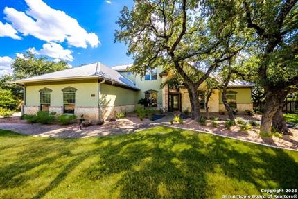 Photo of 910 Foxton Dr, San Antonio, TX 78260