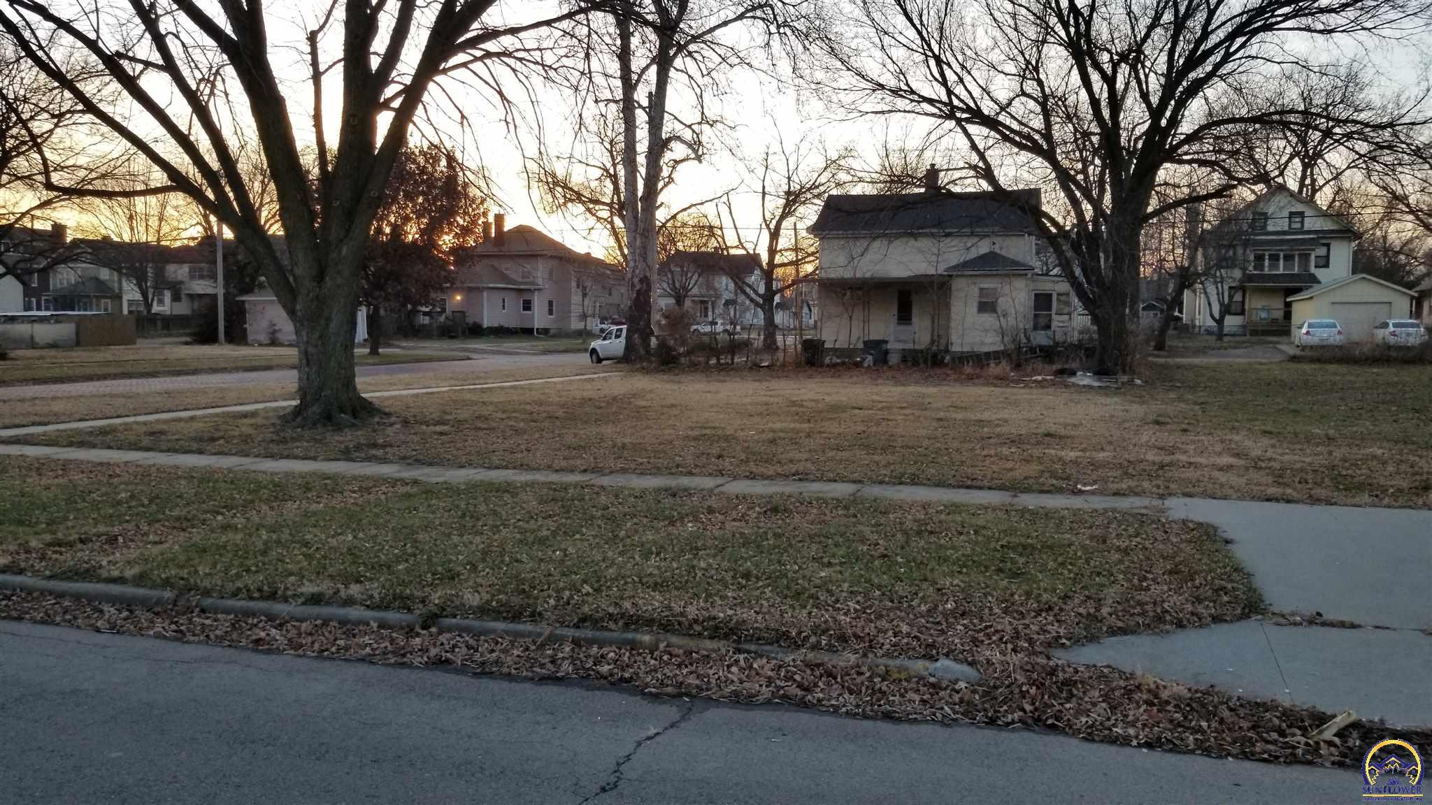 Photo of 701 Congress St, Emporia, KS 66801