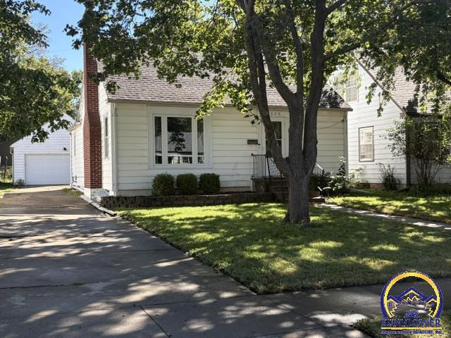 Photo of 1030 Lawrence ST, Emporia, KS 66801