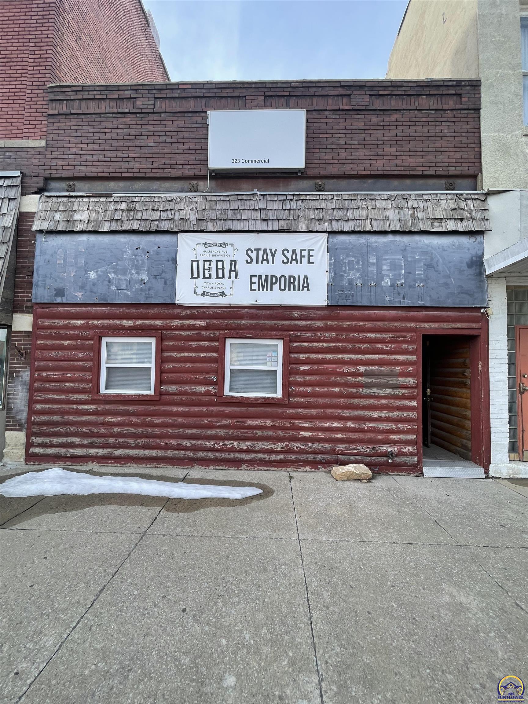 Photo of 323 Commercial St, Emporia, KS 66801