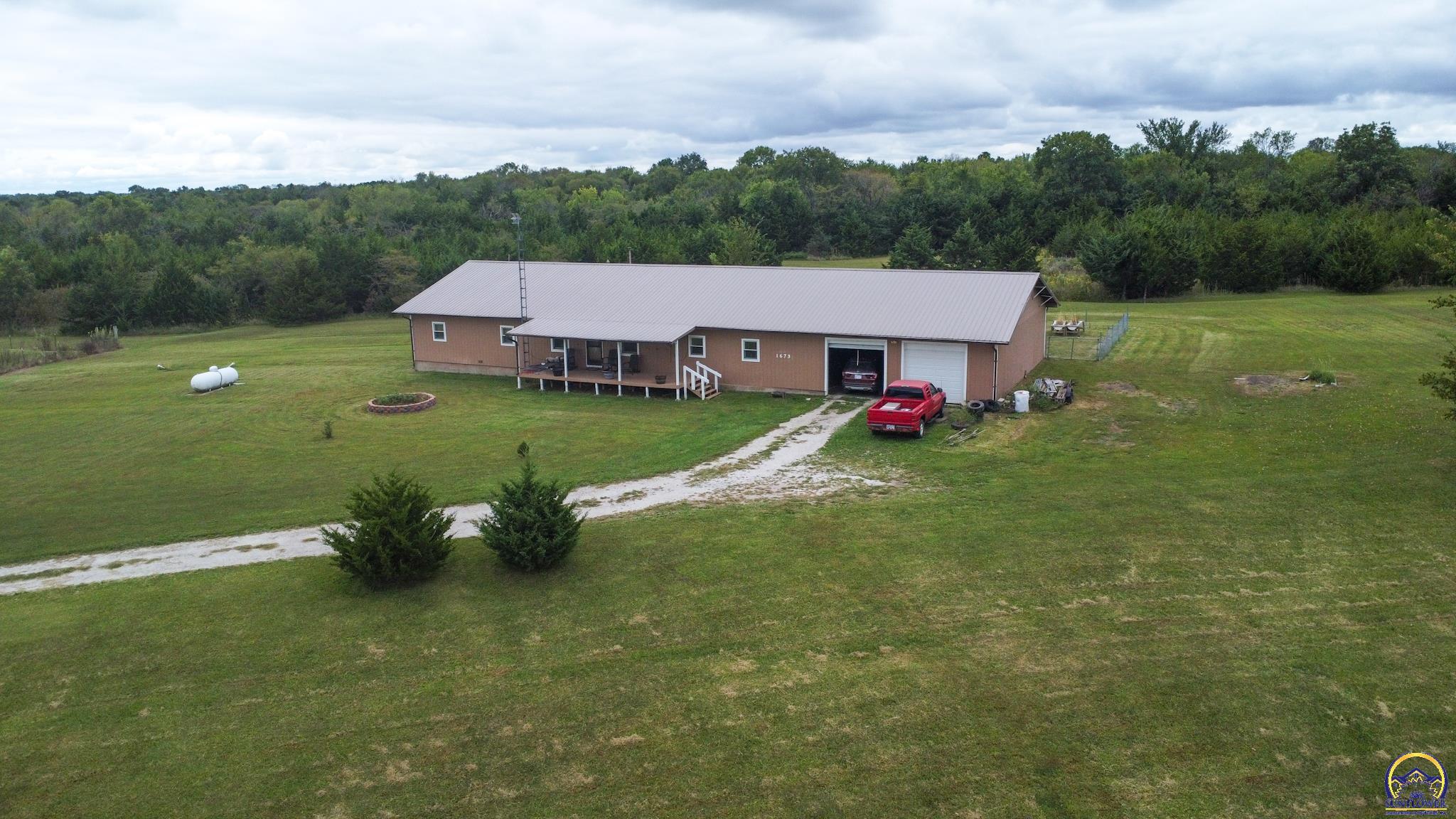 Photo of 1673 Road V6, Emporia, KS 66801