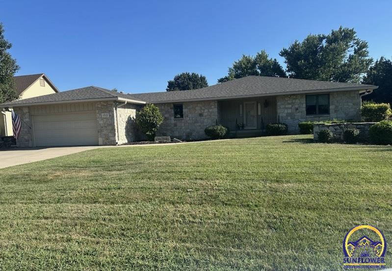Photo of 1313 Presby Dr, Emporia, KS 66801