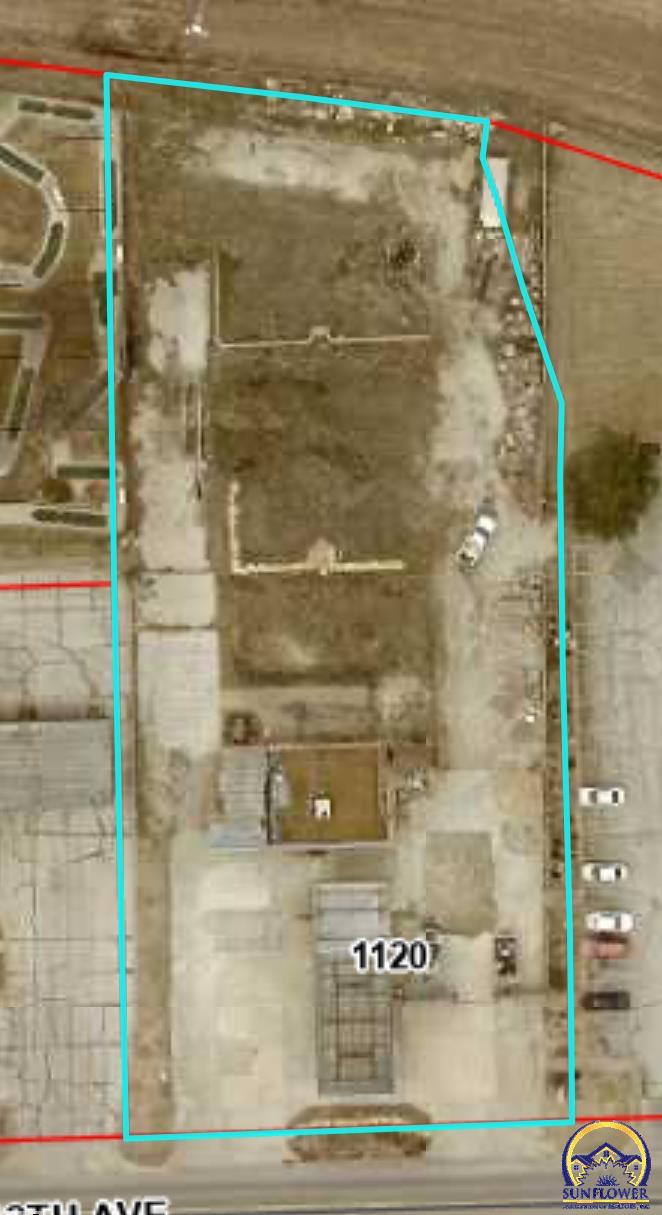 Photo of 1120 E 12th Ave, Emporia, KS 66801