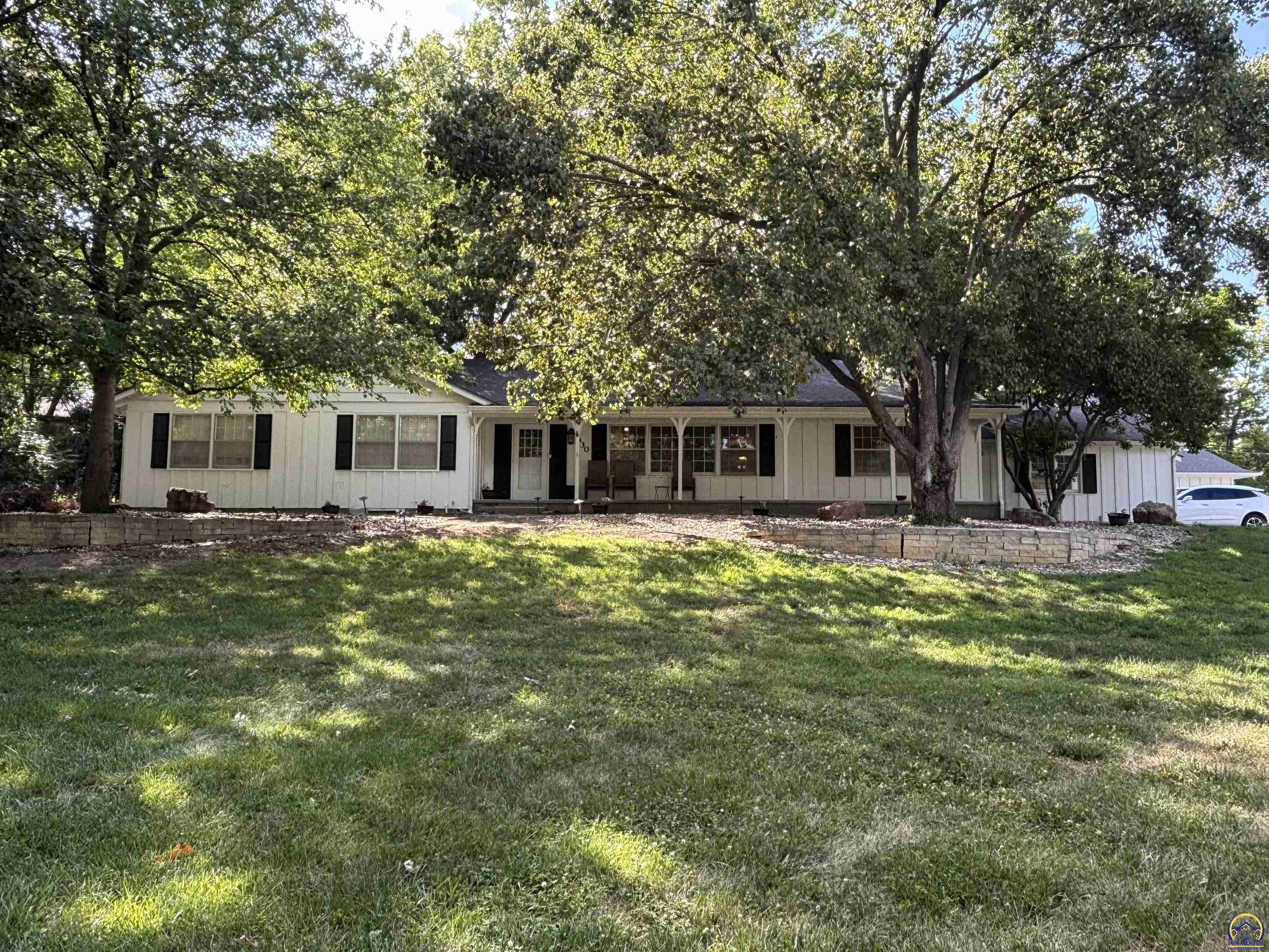 Photo of 930 Huntington RD, Emporia, KS 66801