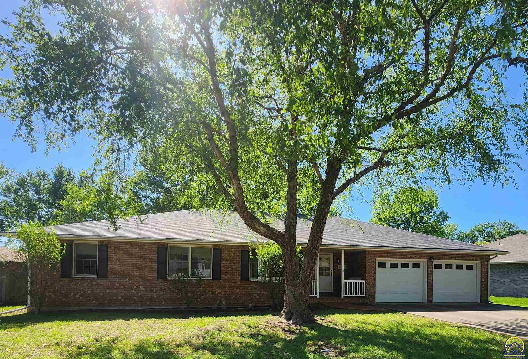 Photo of 2501 West View Dr, Emporia, KS 66801