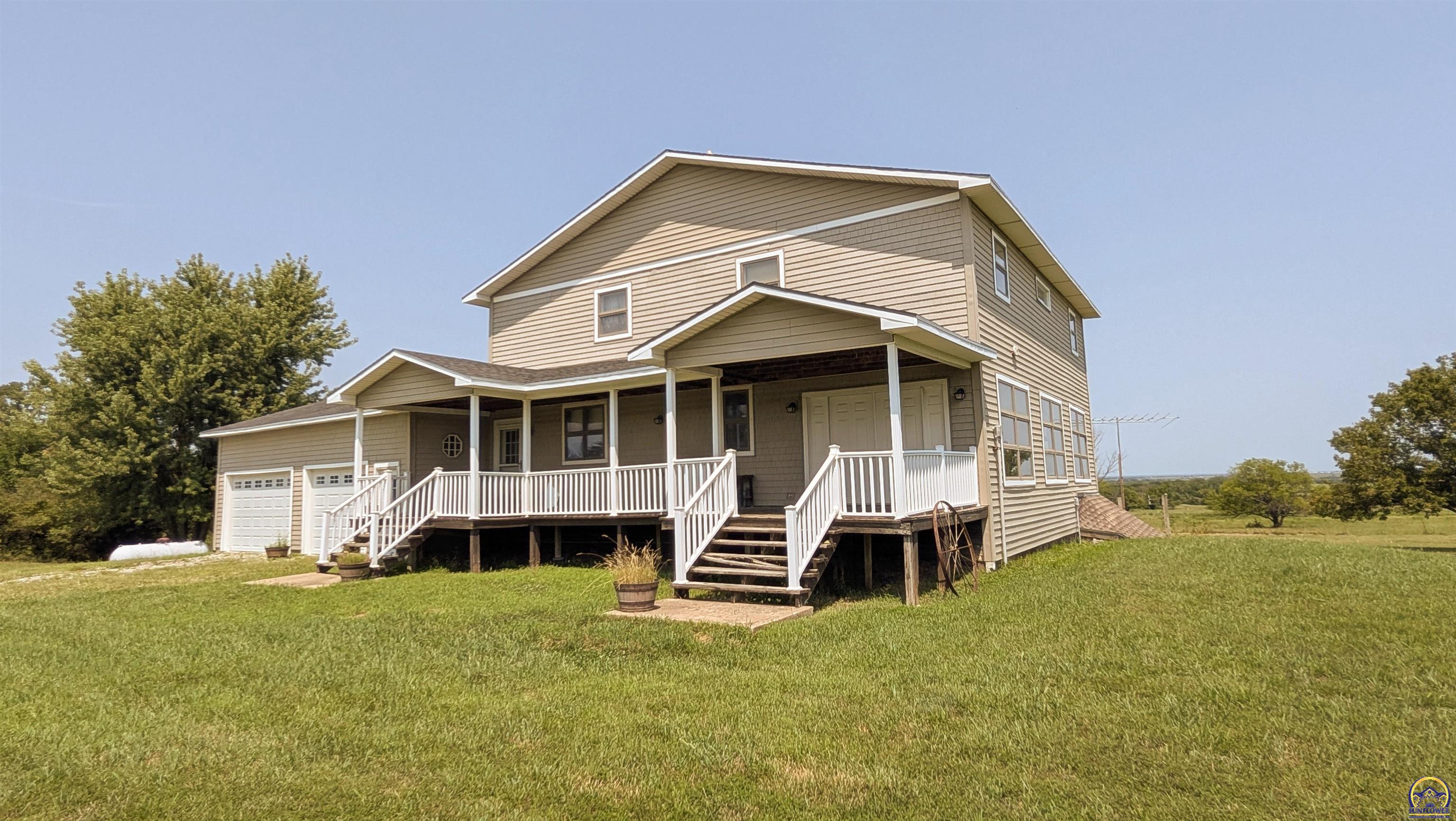 Photo of 1050 Road F, Emporia, KS 66801