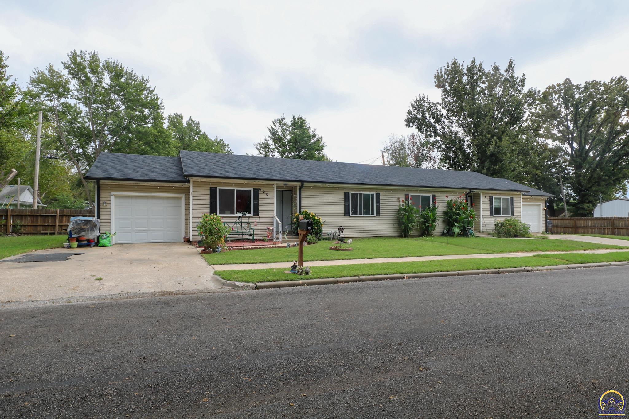 Photo of 620/618 Wilson St, Emporia, KS 66801